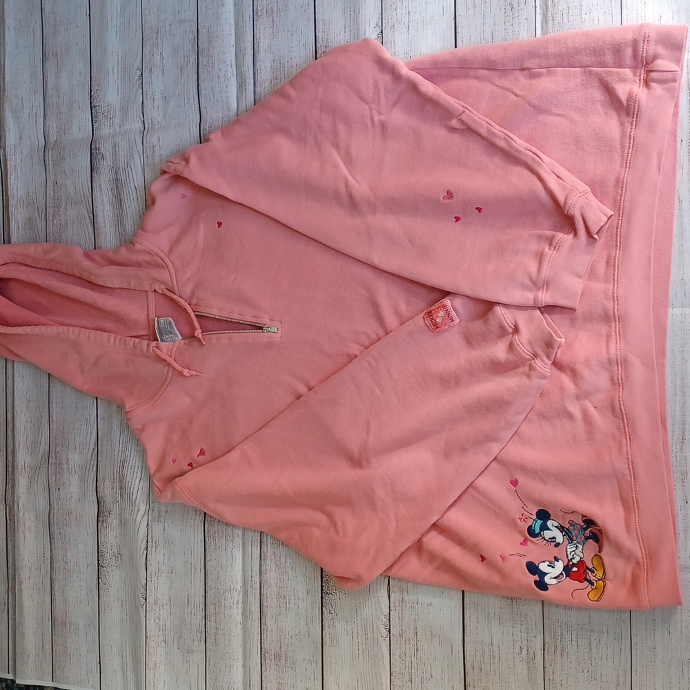 DISNEY Mickey&Minnie. Pluto on back. 1/4 zipup hoodie. Pink. Woman's L.